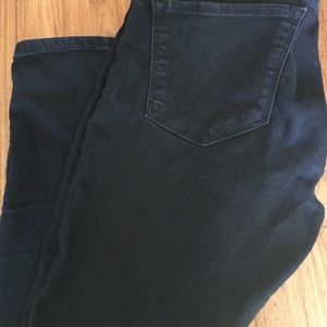 Old Navy Rockstar Black Low Rise Jeans Size 6